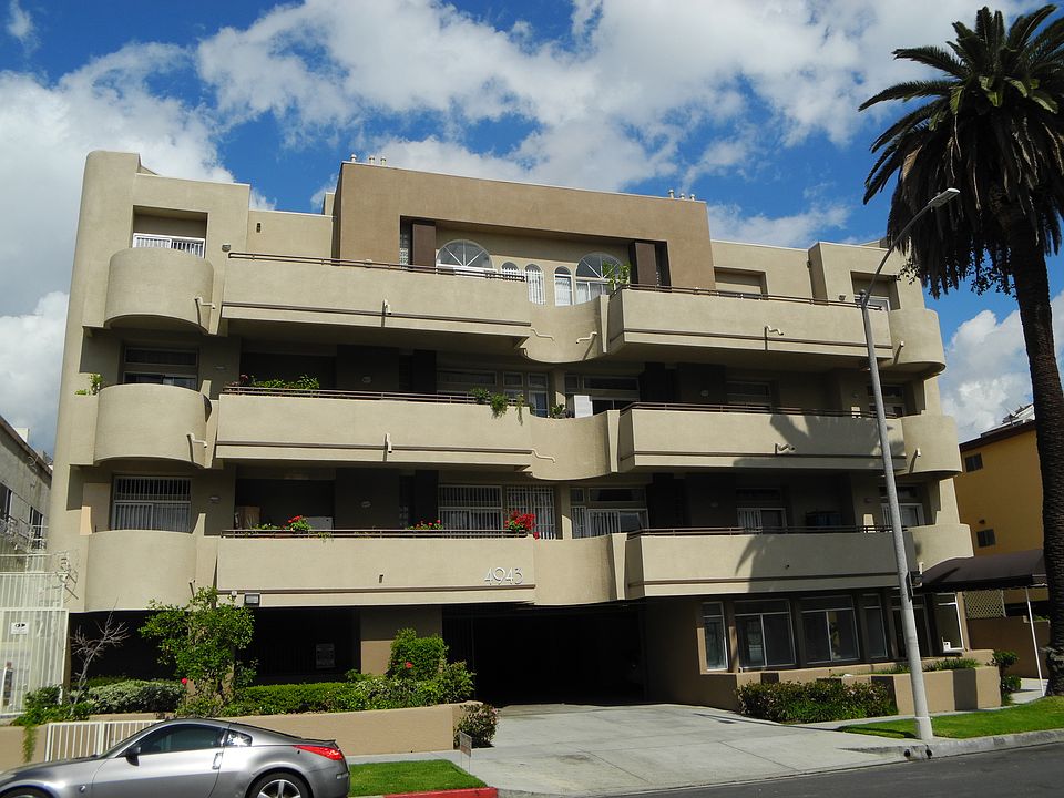 1st image of 4943 Rosewood Ave APT 302