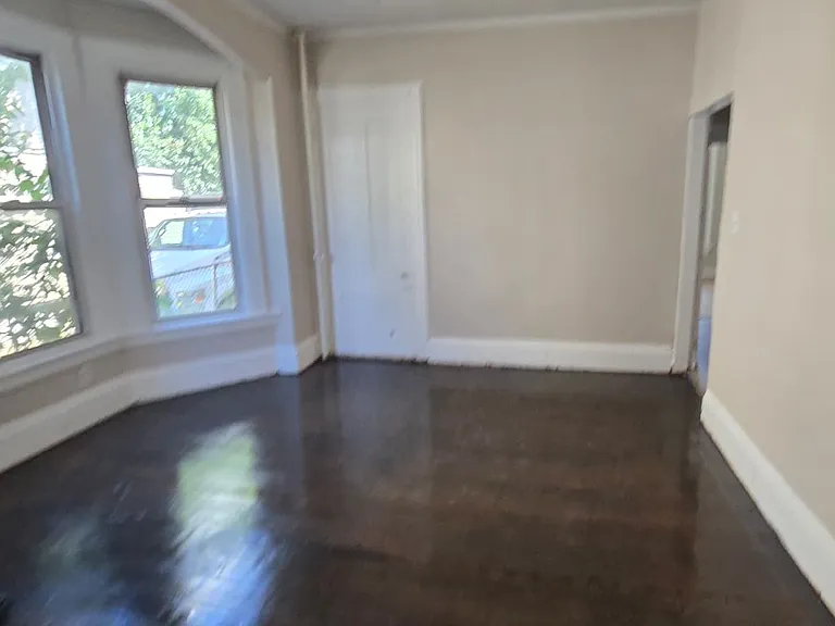 240 William St #1A — Photo 10