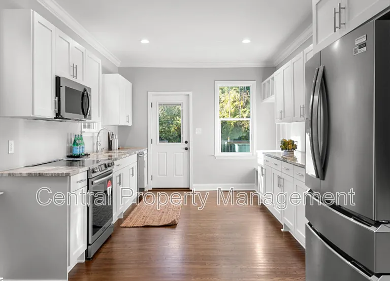 101 Sunset Dr — Photo 7