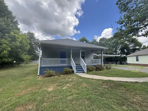 131 Dixon Cir, Gastonia, NC 28054