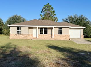 6121 Robin Rd, Crestview, FL 32539
