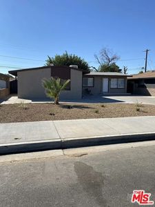 1102 W Avenue H8, Lancaster, CA, 93534