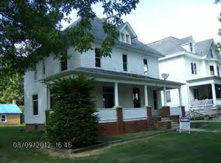 404 E Washington St, Hoopeston, IL 60942