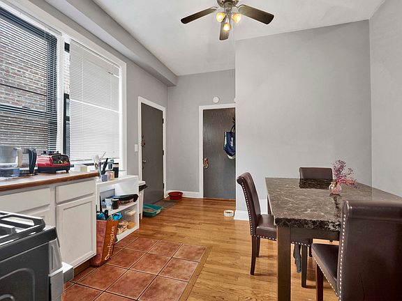 5th image of 616 S Loomis St #3