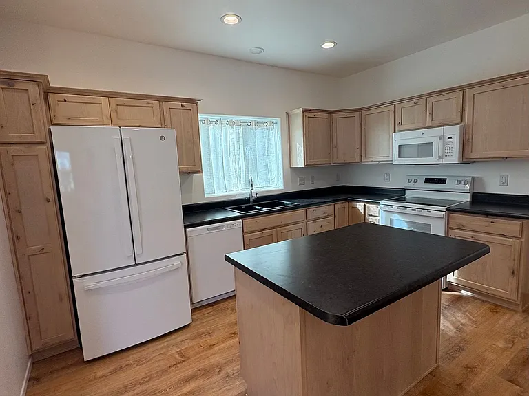 1817 N West St #2 — Photo 6