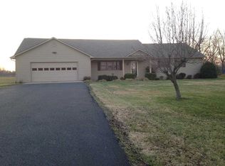 634 Vaughns Chapel Rd, Calvert City, KY 42029