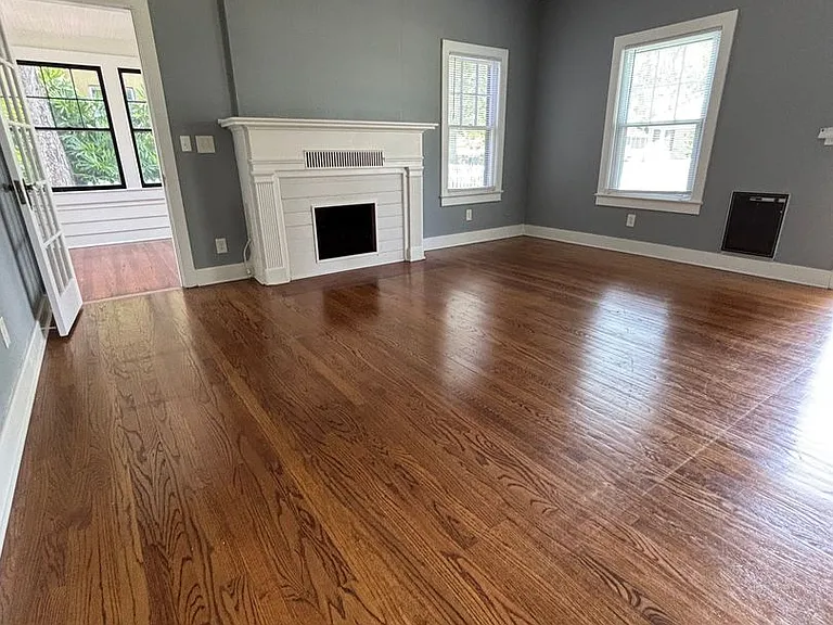 211 N Highland Ave — Photo 7