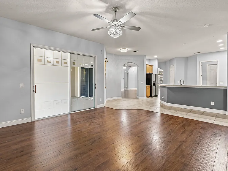 2869 Paige Dr — Photo 8