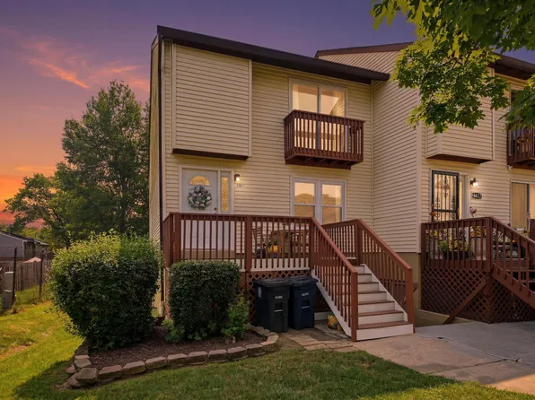 11431 Laurelwalk Dr #121, Laurel, MD 20708