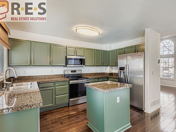 3rd image of 5421 S Ireland Way