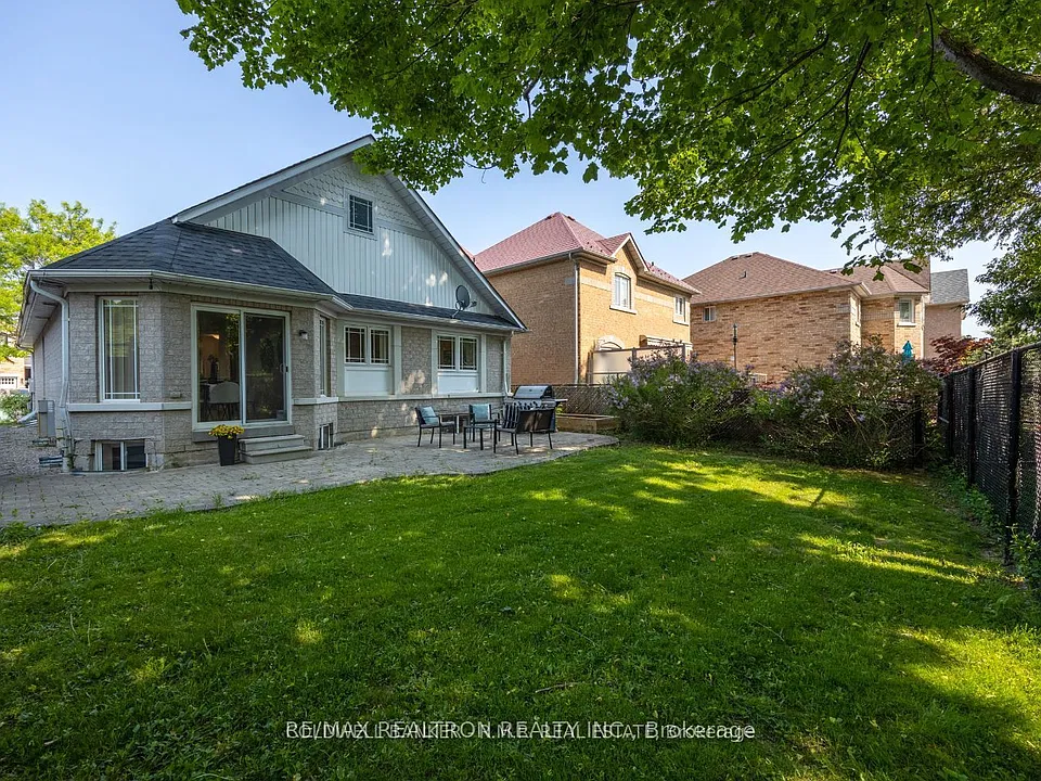 59 Harty Cres