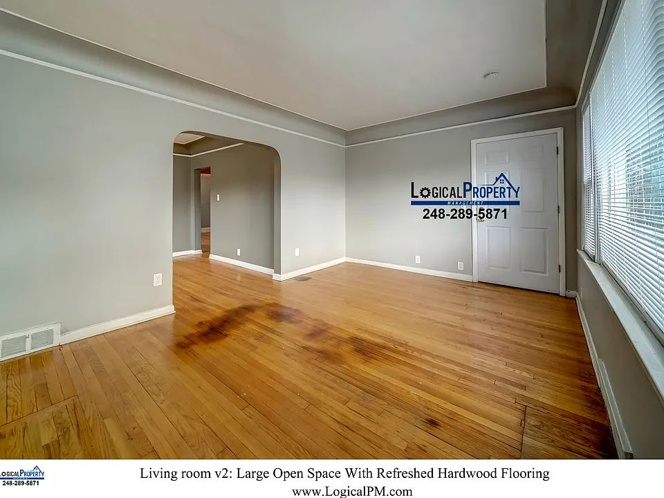 6 - Living room v2