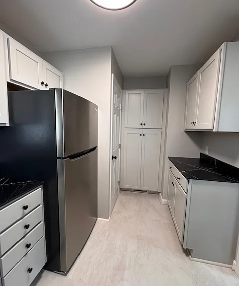 107 Euclid Ave — Photo 5