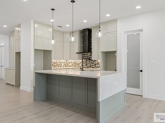 5th image of 208 Rancho Viejo Blvd