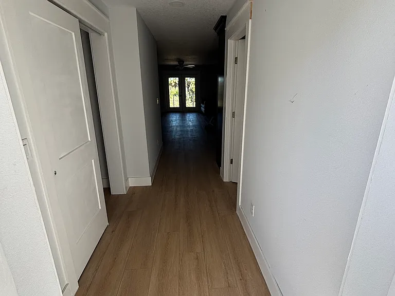 1508 S Flagler Ave — Photo 2