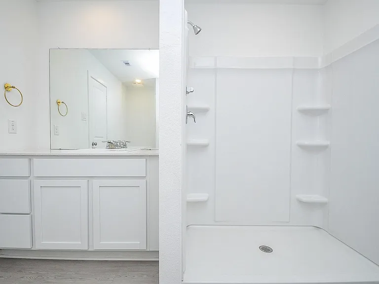 2815 Fountain Woods Dr — Photo 27