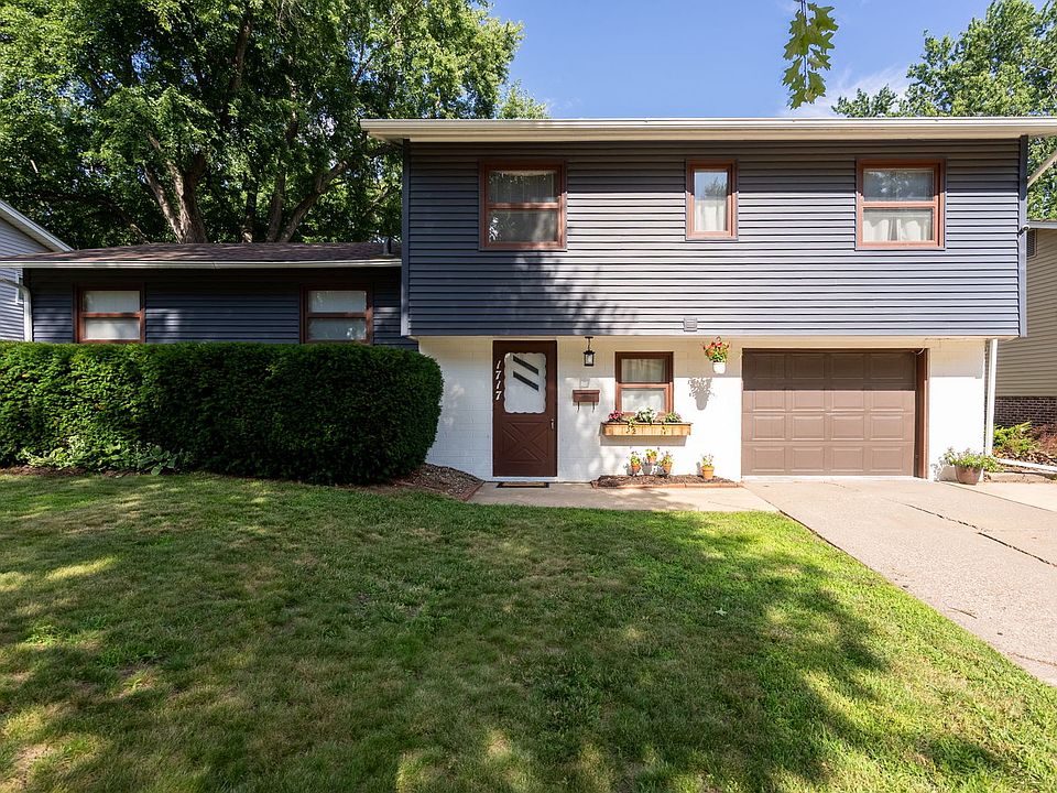 1st image of 1717 Fairmeadows Dr