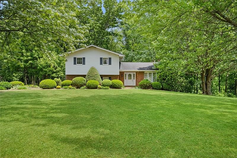 338 Hellein School Rd, Acme, PA 15610 Zillow