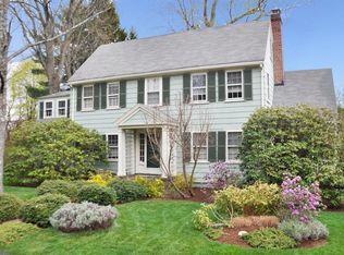 25 Atwood St, Wellesley, MA 02482