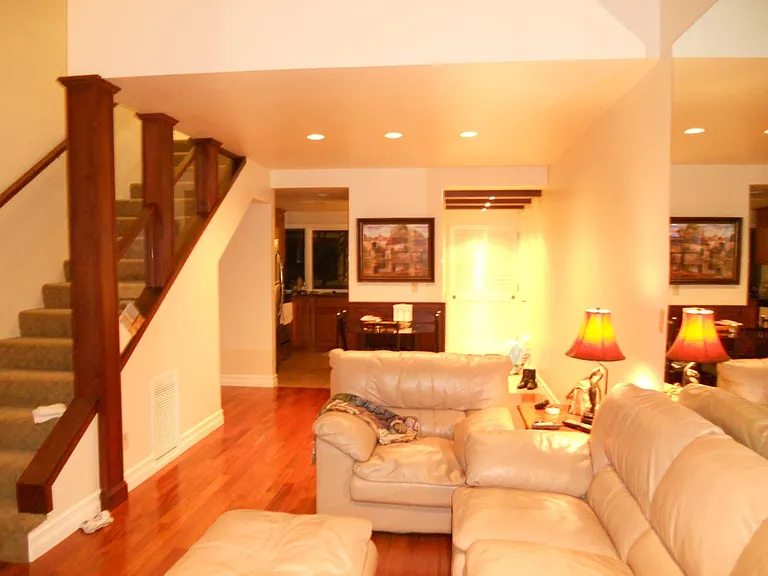 116 N Hayden Bay Dr — Photo 2