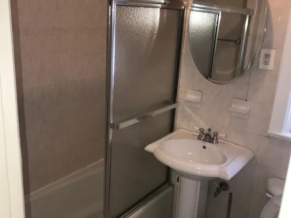 (undisclosed Address), Bronx, NY 10461