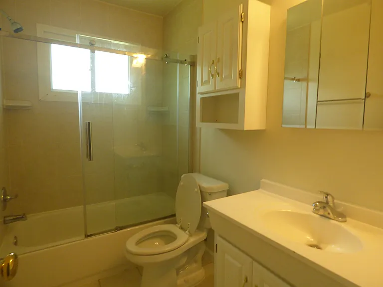 1744 Great Falls St — Photo 7