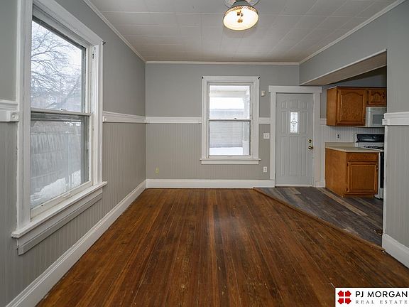 4th image of 3421 Davenport St