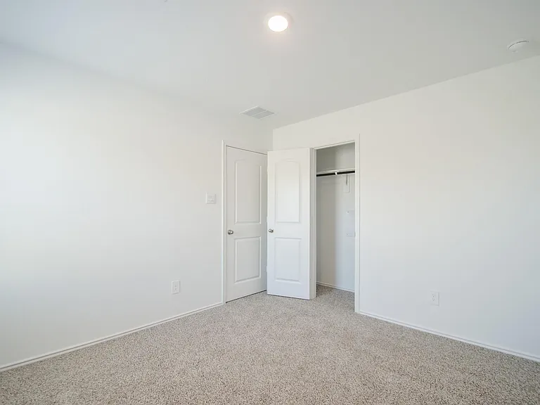 5778 Hampton Valley Dr — Photo 27