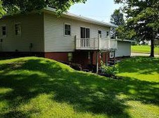 107 W 3rd St, Walters, MN 56097