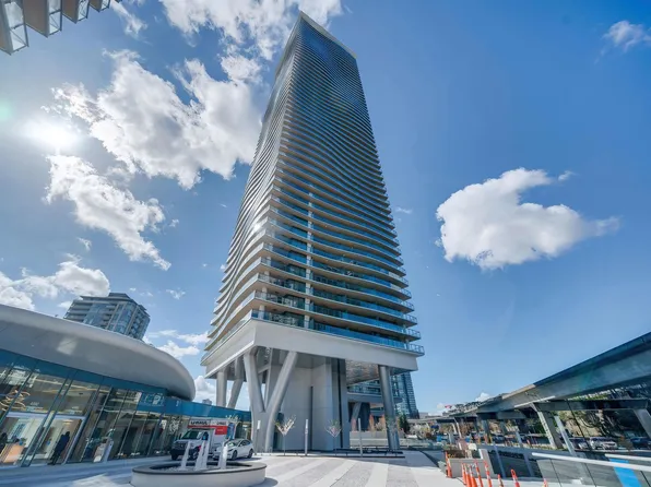 4880 Lougheed Hwy #810, Burnaby, BC V5C 0N1