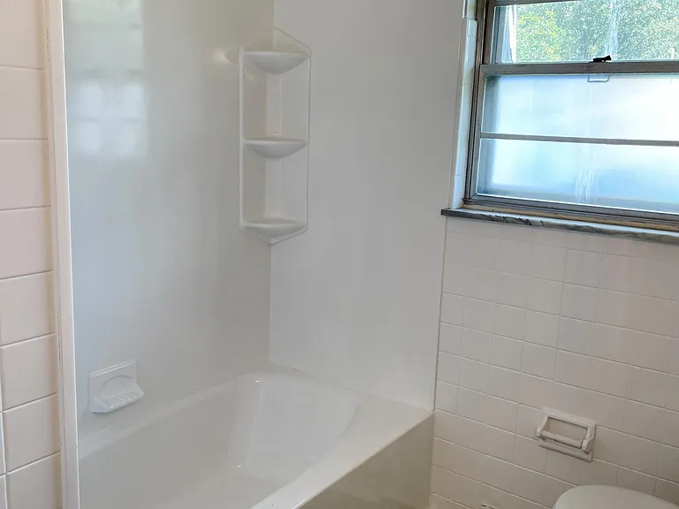 1758 Houston St — Photo 10