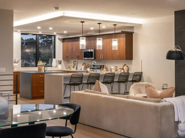 505 N Freeman St #202, Oceanside, CA 92054