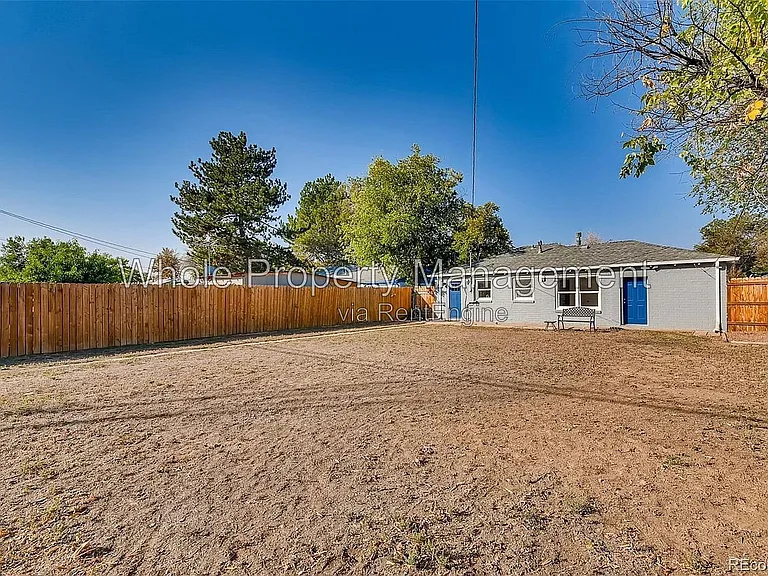 1764 Oswego St — Photo 25
