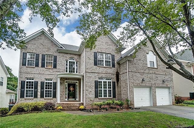 1st image of 194 Montibello Dr
