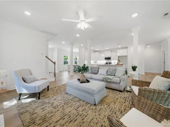 128 Blake Rd, Norfolk, VA 23505
