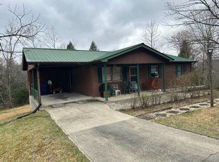 205 Myrtle Dr, Stearns, KY 42647