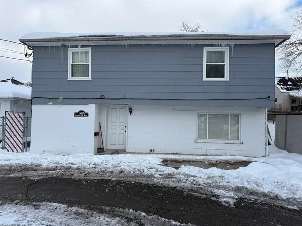 1509 1/2 Franklin Ave, Clarksburg, WV 26301