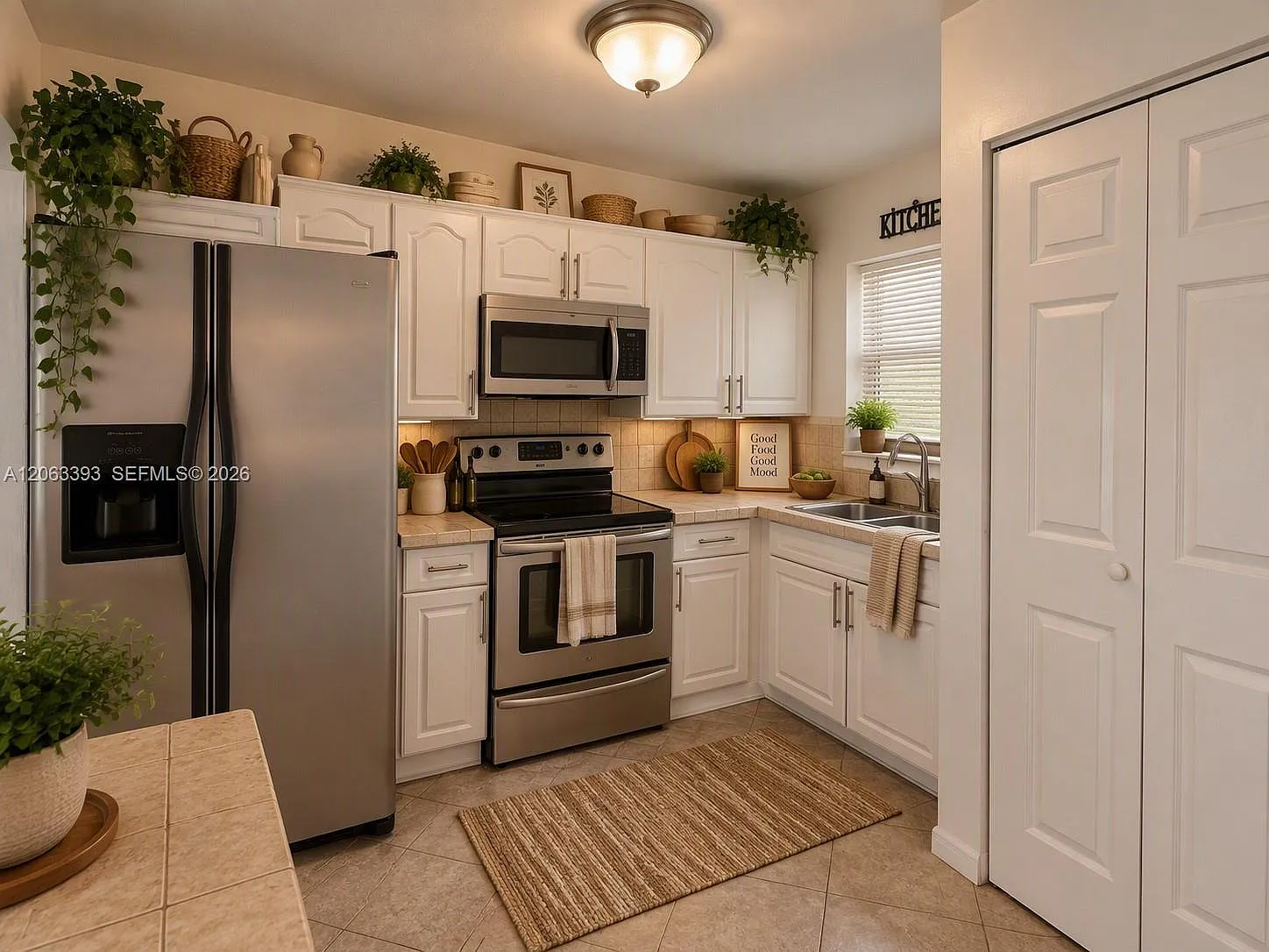 3760 NW 115th Way — Photo 3