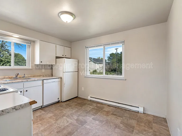3203 N Smith St #12 — Photo 2