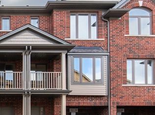 19 Picardy Dr #50, Hamilton, ON L8J 2T3