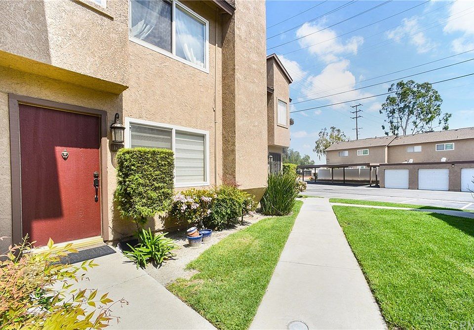 1st image of 500 N Tustin Ave APT 102