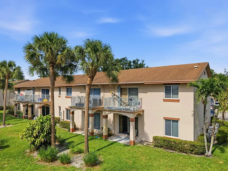 4535 Oak Terrace Dr — Photo 30
