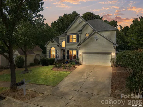 20304 Southshore Dr, Cornelius, NC 28031