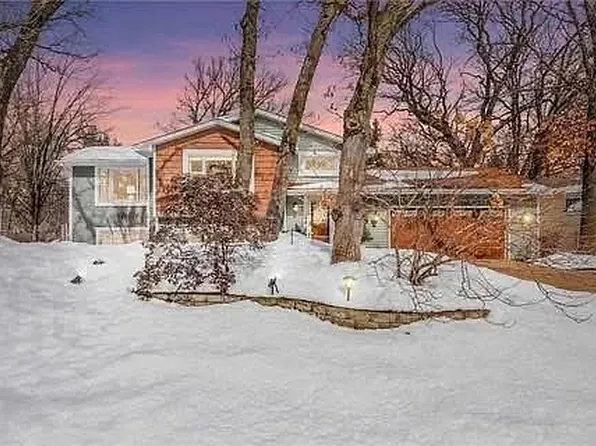 957 118th Ln NW, Coon Rapids, MN 55448