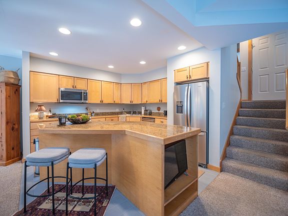 4th image of 72A Kingswood Road #72A