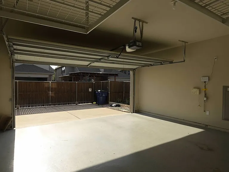 5737 Gracie Ln — Photo 31