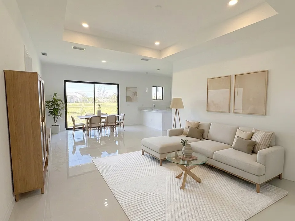 4326 NW 34th St