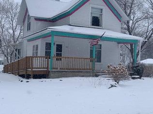 221 N Carland St, Marion, MI 49665