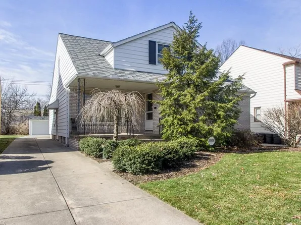 2428 Bromley Rd, University Heights, OH 44118