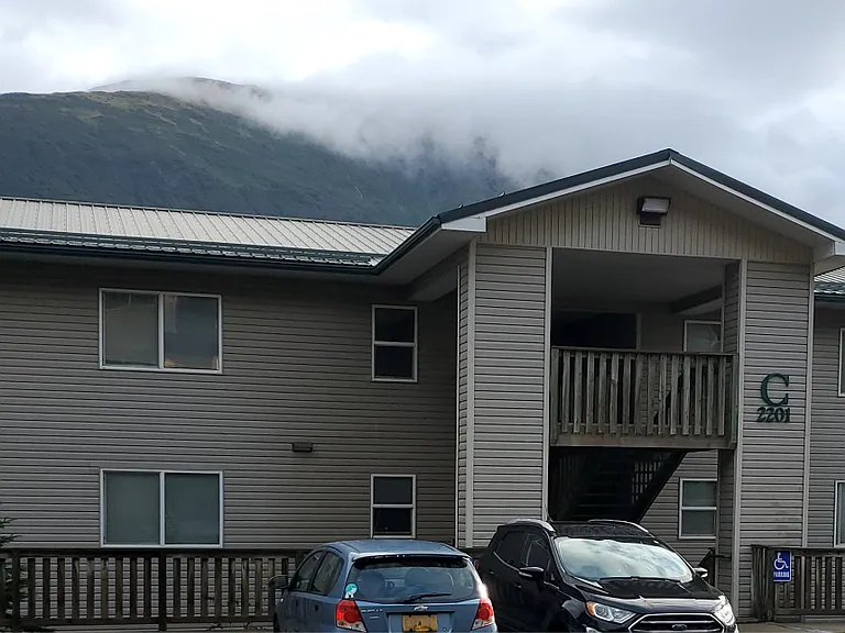 Orca Point Apartments — Photo 2